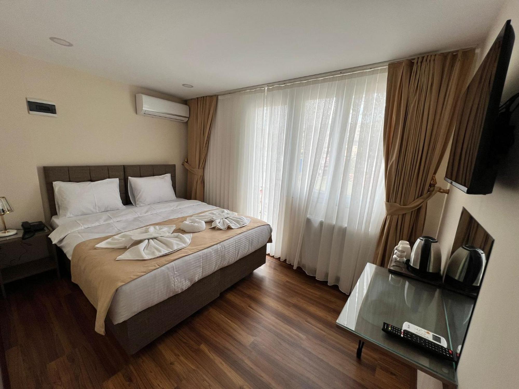 Taksim Nacre 360 Suit — Photos 2